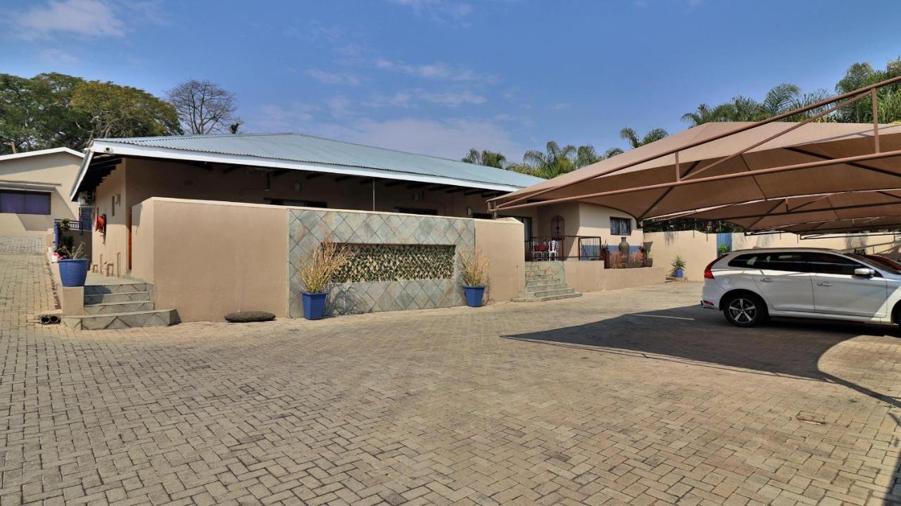 Guest House Mamma Mia Mbombela Eksteriør billede