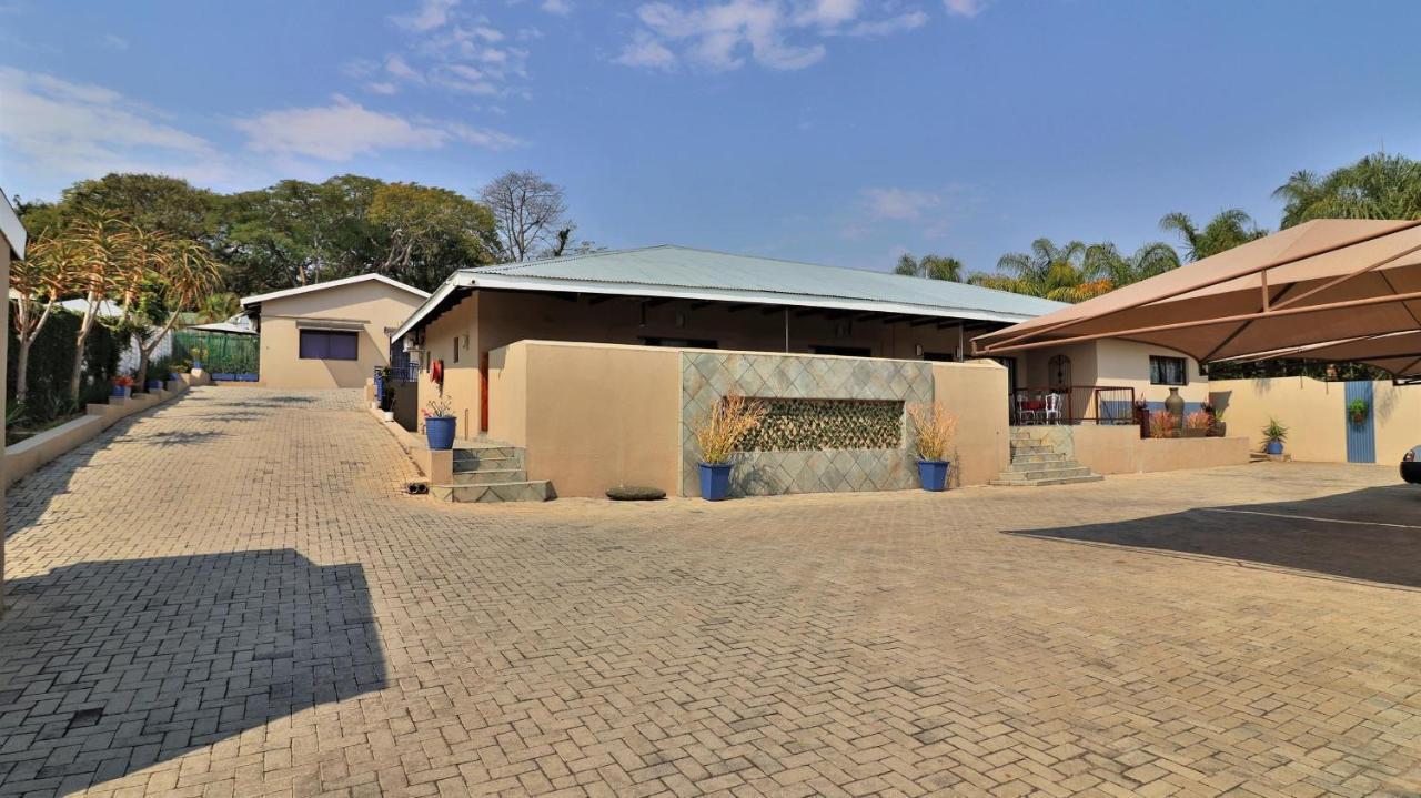 Guest House Mamma Mia Mbombela Eksteriør billede