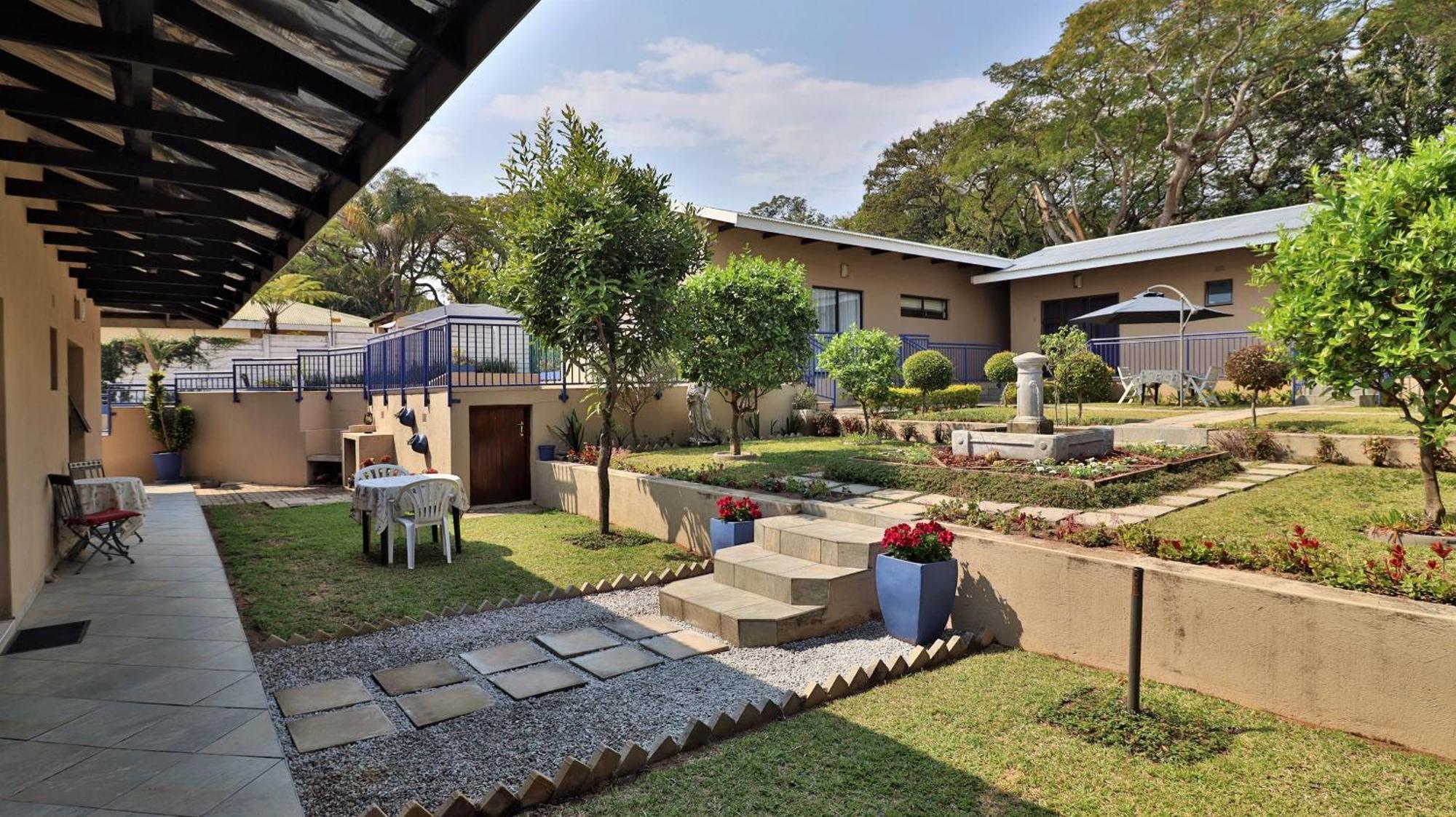 Guest House Mamma Mia Mbombela Eksteriør billede
