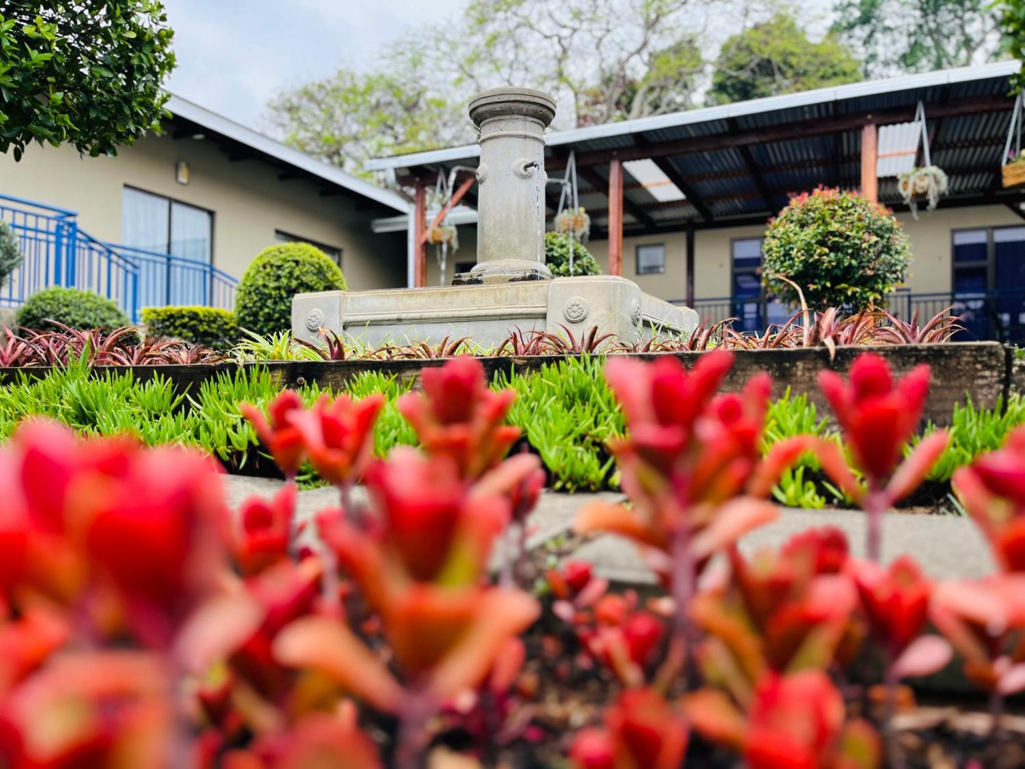 Guest House Mamma Mia Mbombela Eksteriør billede