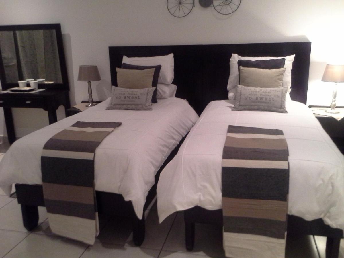 Guest House Mamma Mia Mbombela Eksteriør billede