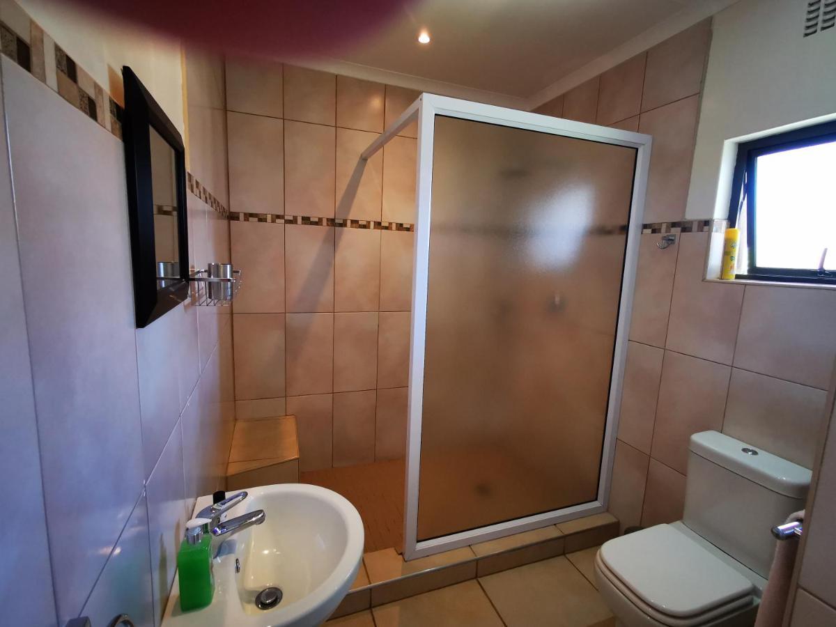 Guest House Mamma Mia Mbombela Eksteriør billede